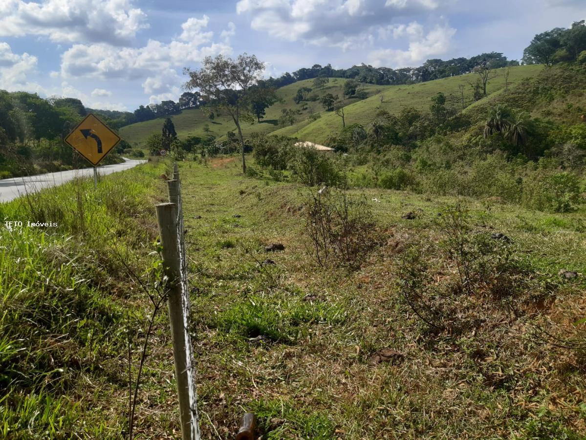 Fazenda à venda com 2 quartos, 4m² - Foto 17