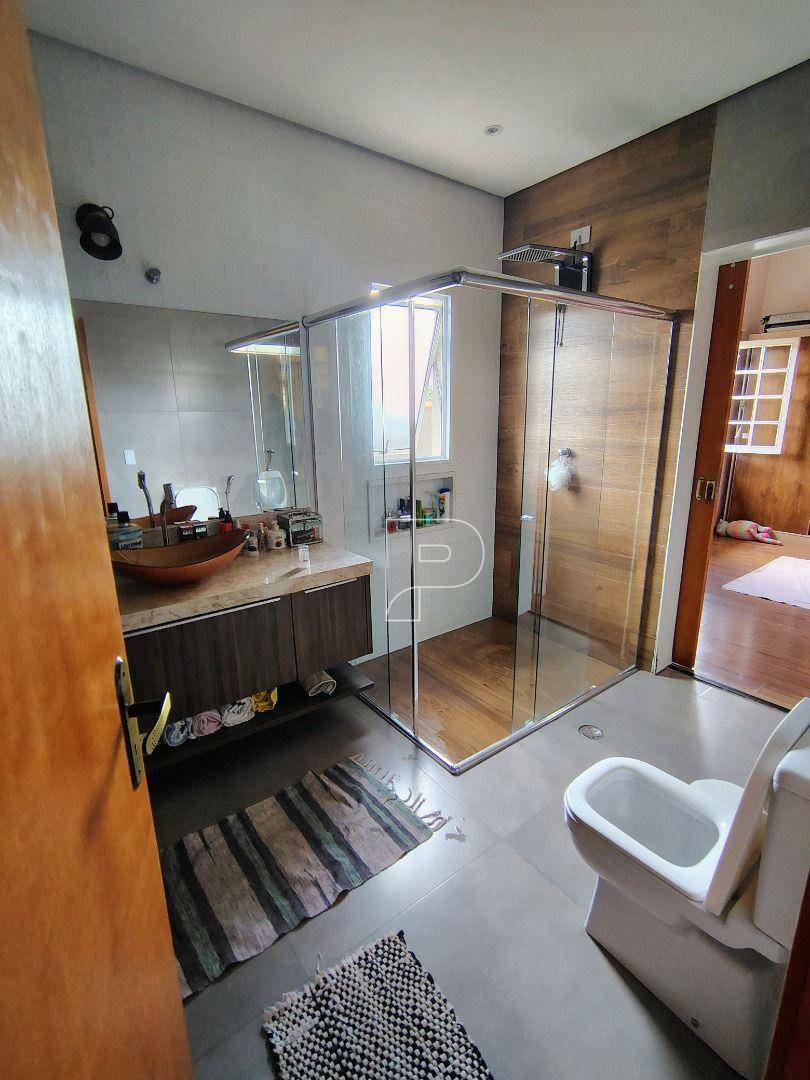 Casa de Condomínio à venda com 3 quartos, 231m² - Foto 19