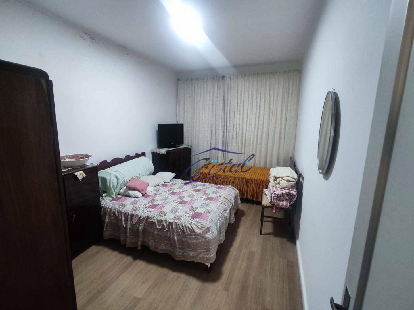 Casa para alugar com 3 quartos, 220m² - Foto 13