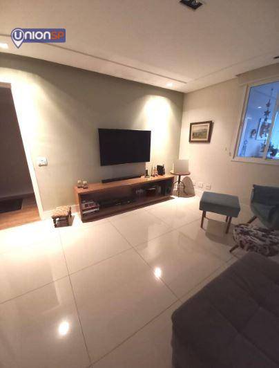 Apartamento à venda com 3 quartos, 141m² - Foto 2