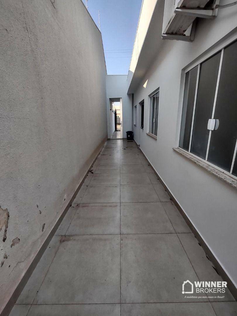 Casa à venda com 2 quartos, 70m² - Foto 15