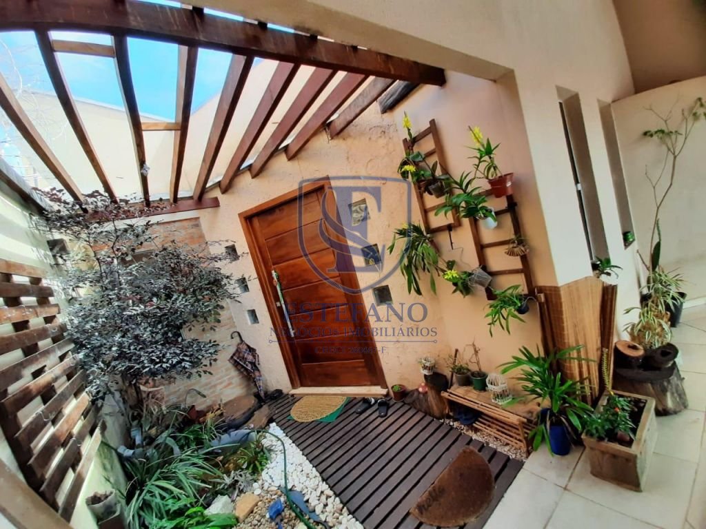 Casa à venda com 3 quartos, 264m² - Foto 5