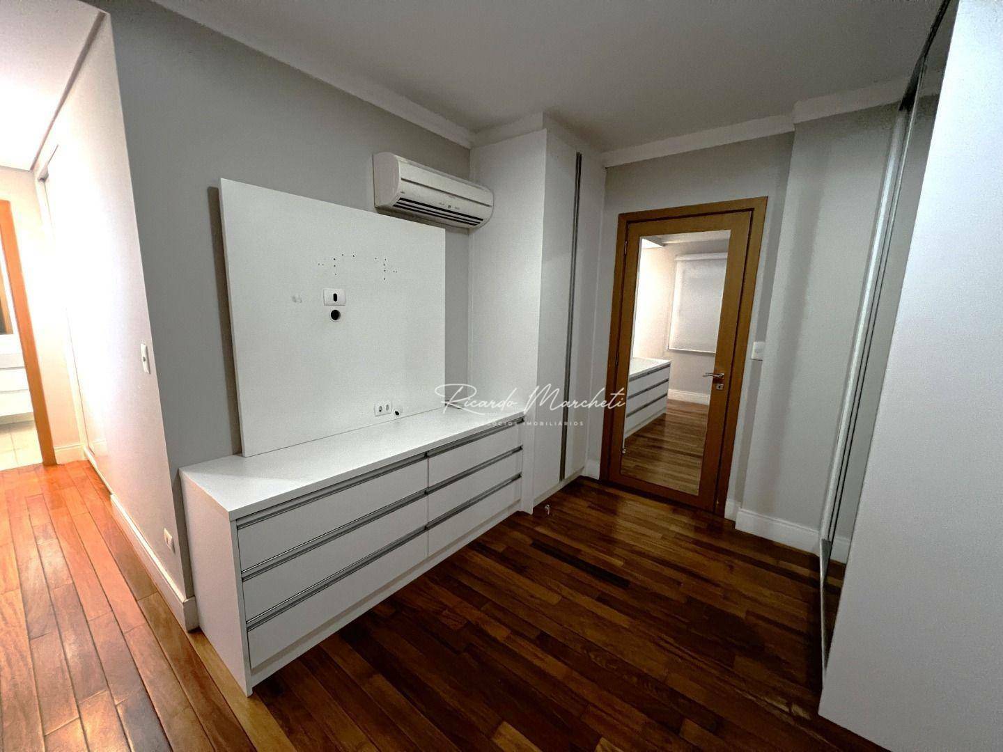 Apartamento à venda com 3 quartos, 151m² - Foto 21