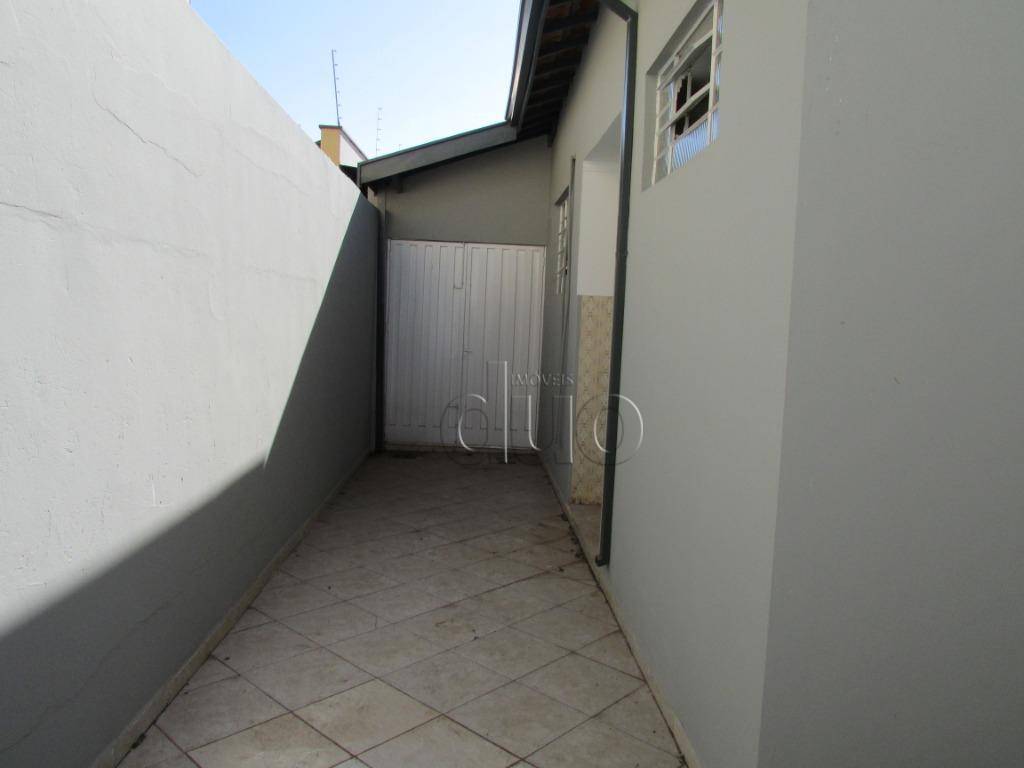 Casa para alugar com 3 quartos, 130m² - Foto 23