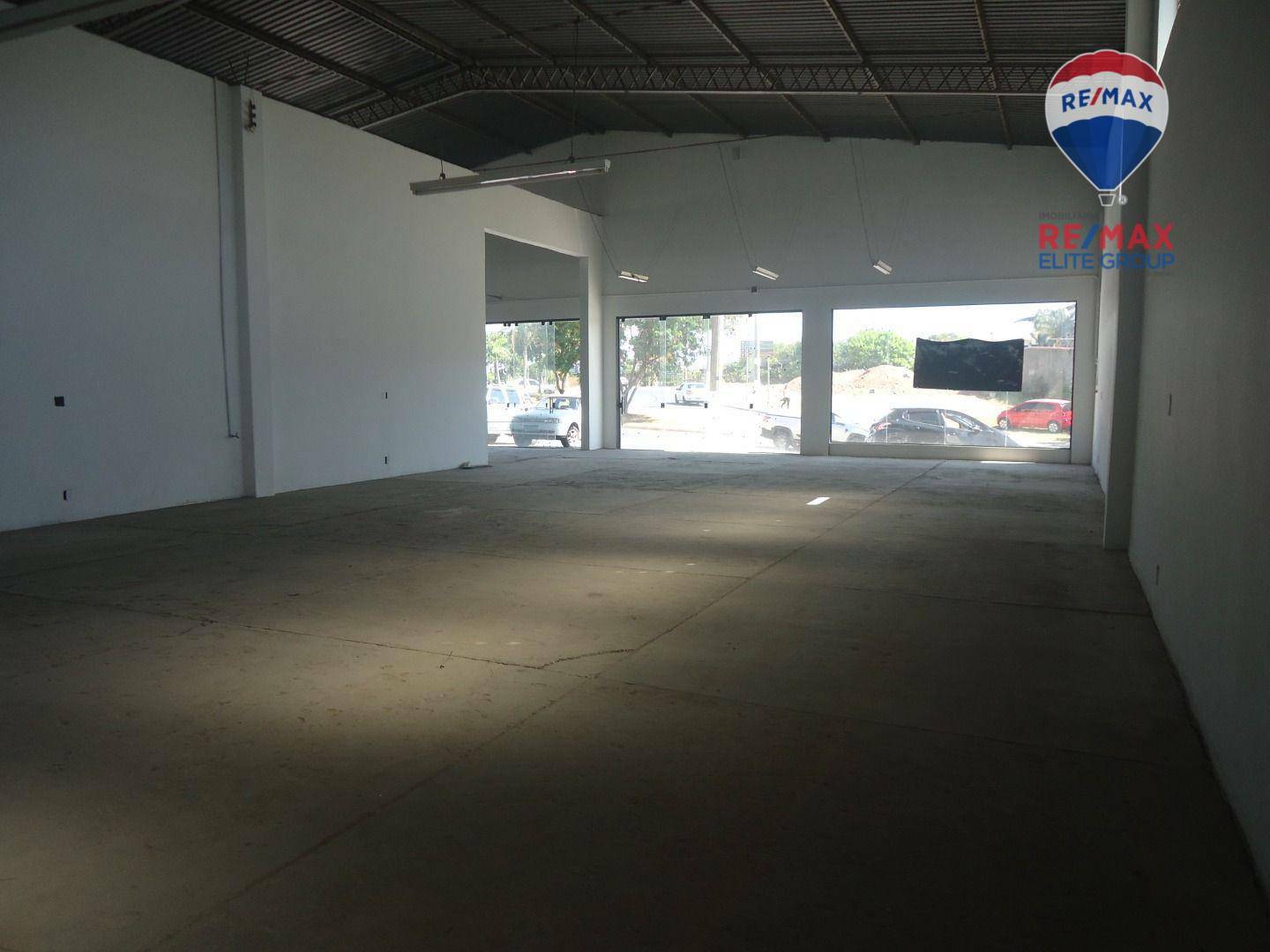 Depósito-Galpão-Armazém para alugar, 900m² - Foto 3