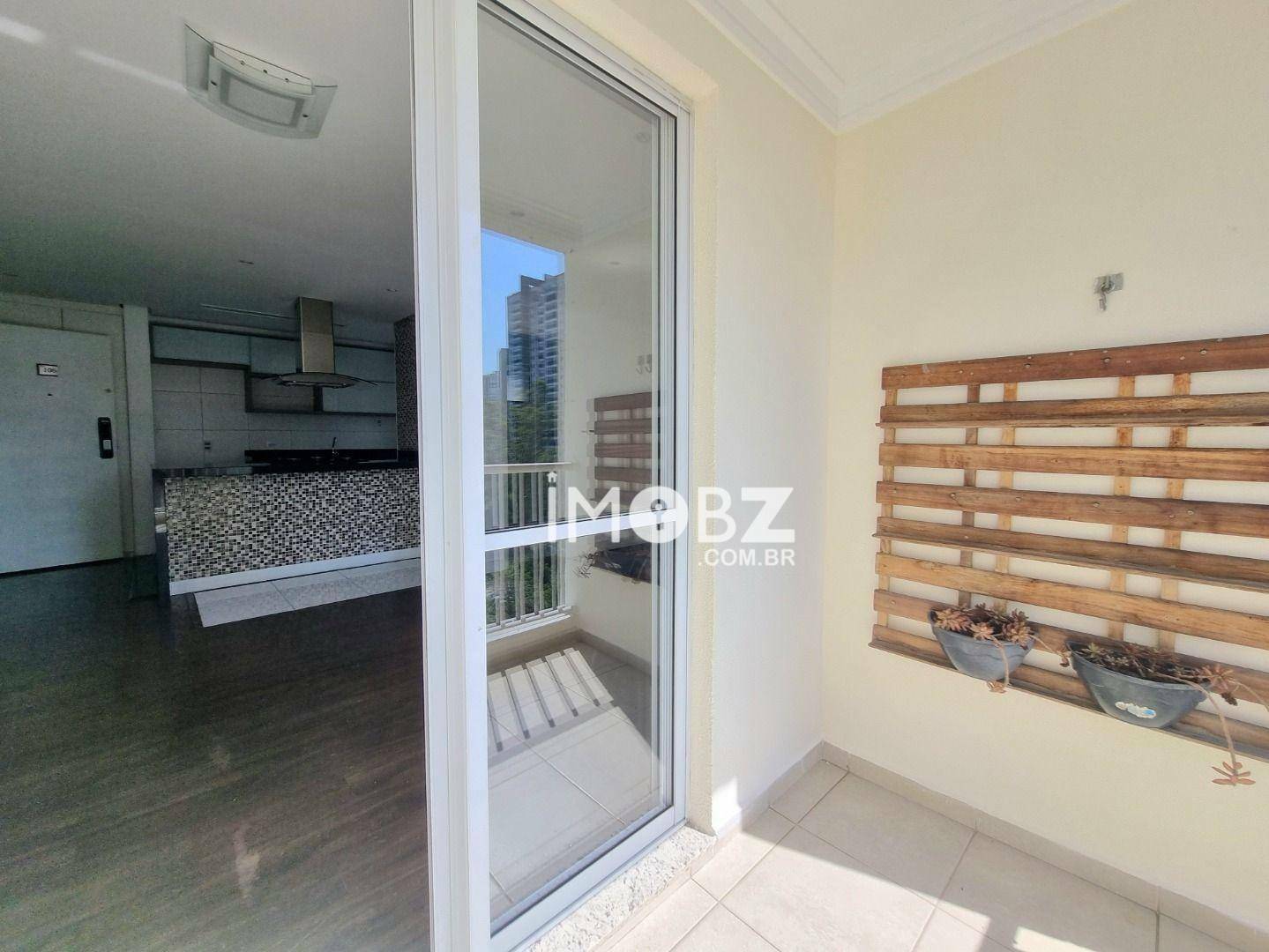 Apartamento à venda com 2 quartos, 68m² - Foto 10