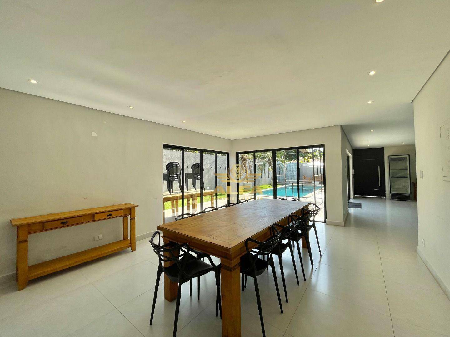 Casa à venda com 5 quartos, 410m² - Foto 14