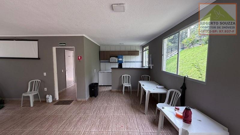 Apartamento à venda com 2 quartos, 38m² - Foto 9