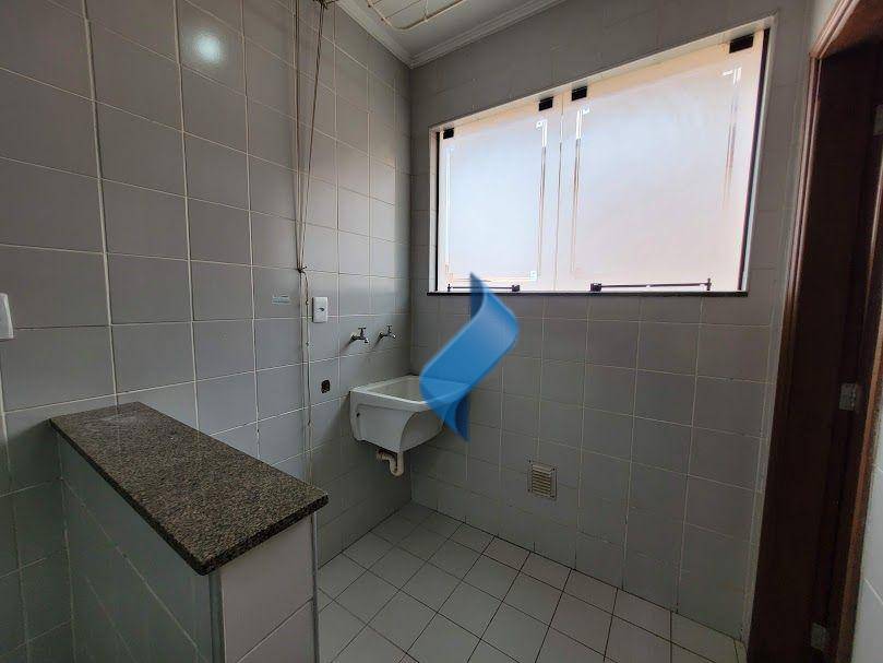 Apartamento para alugar com 3 quartos, 88m² - Foto 23