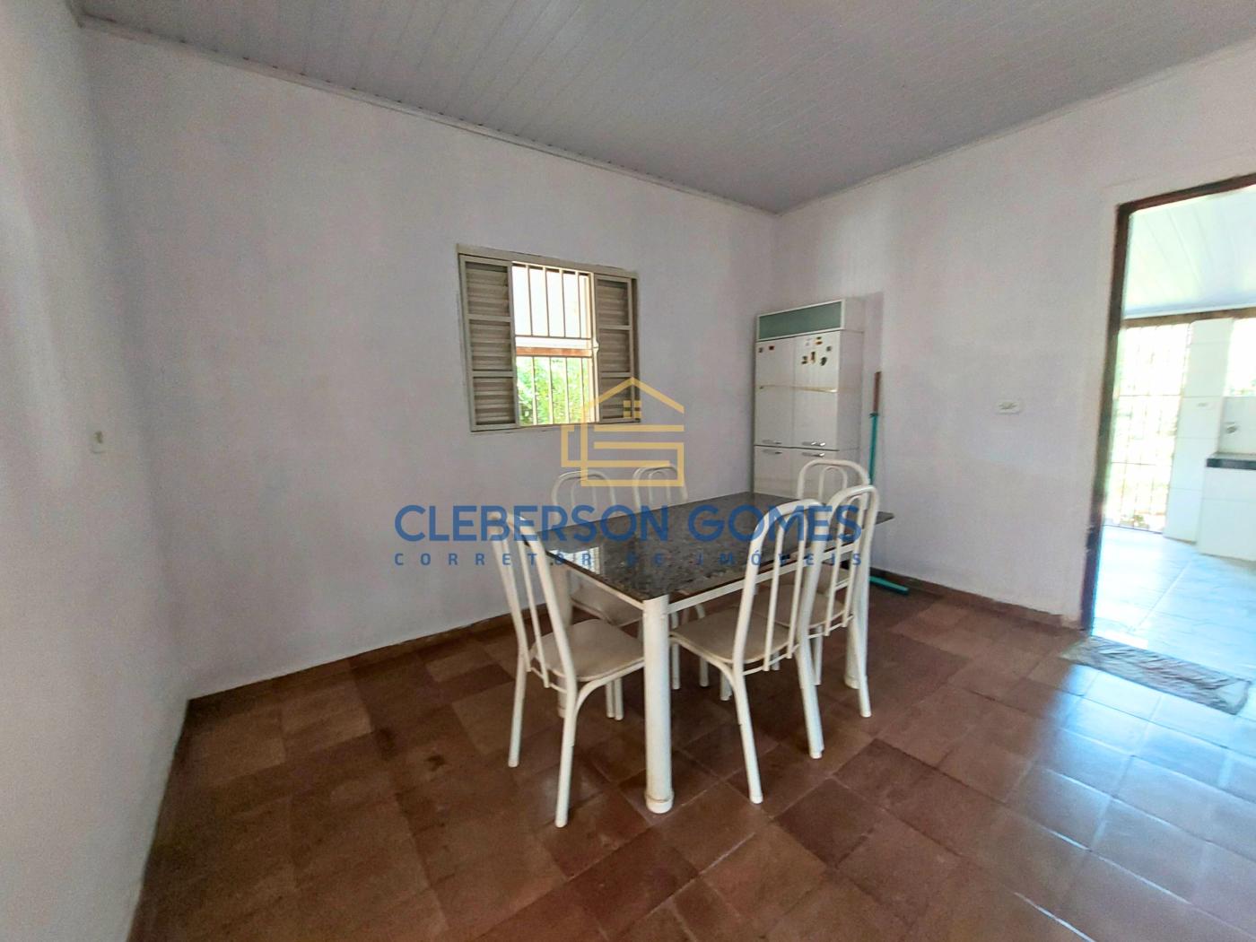 Casa à venda com 2 quartos, 360m² - Foto 16