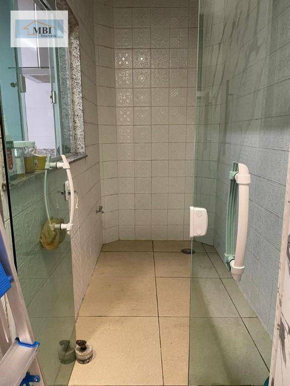 Sobrado à venda com 3 quartos, 200m² - Foto 29