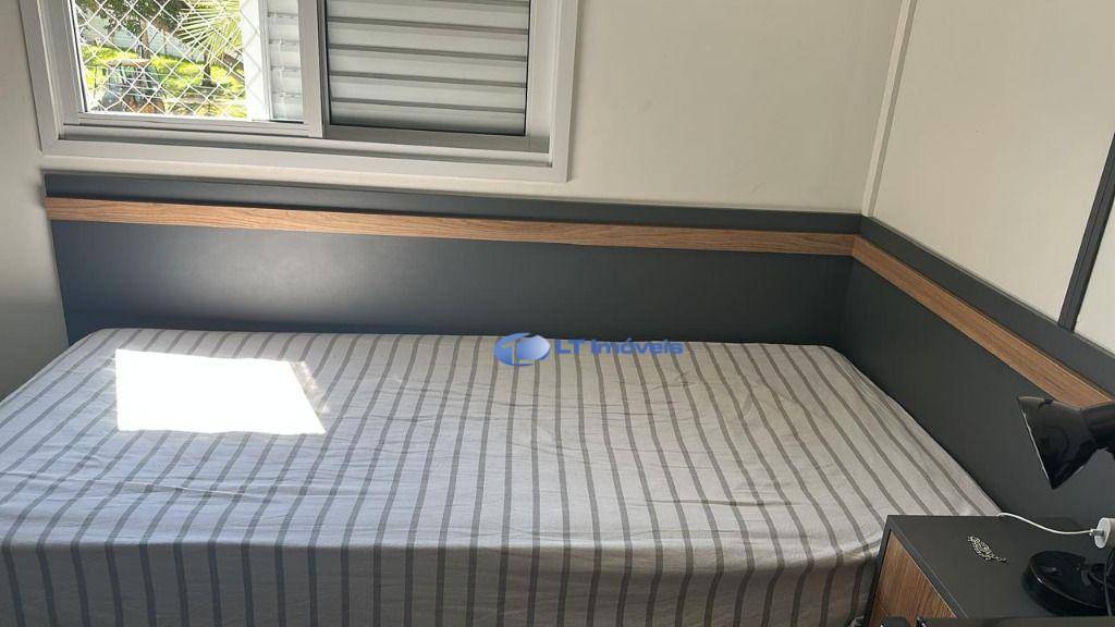 Apartamento para alugar com 3 quartos, 83m² - Foto 11