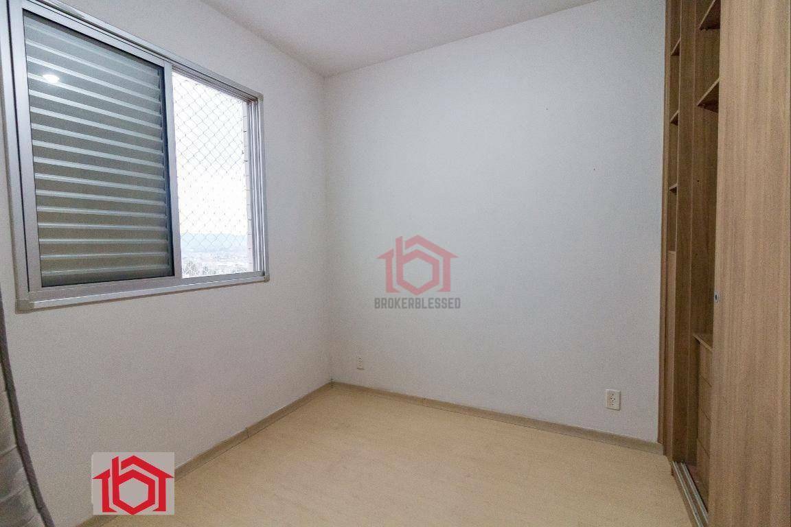 Apartamento à venda com 2 quartos, 52m² - Foto 18