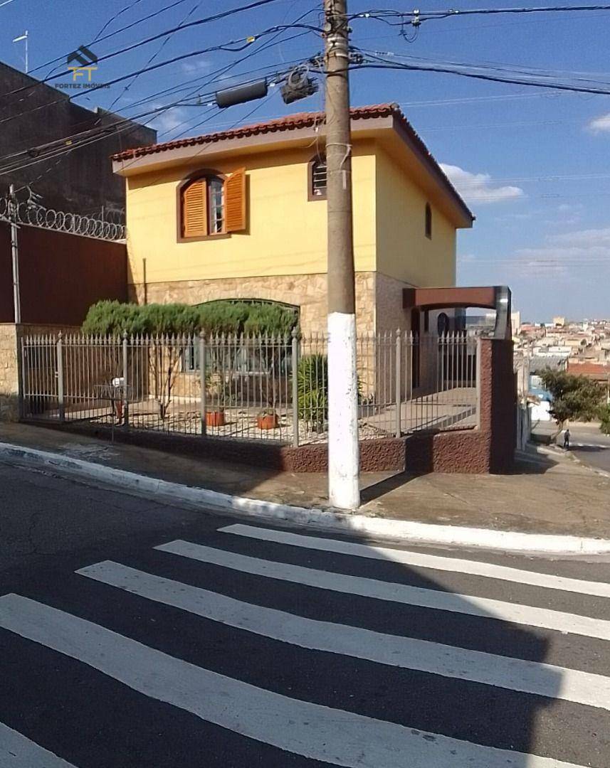 Casa à venda com 3 quartos, 163M2 - Foto 1