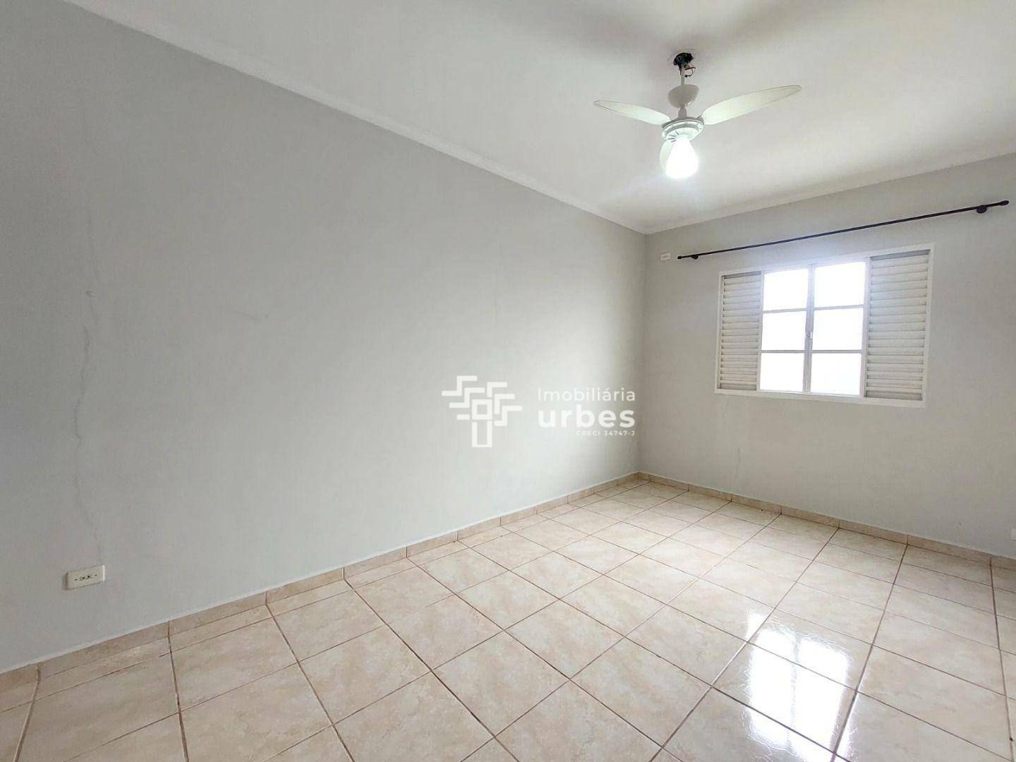 Casa para alugar com 3 quartos, 165m² - Foto 11