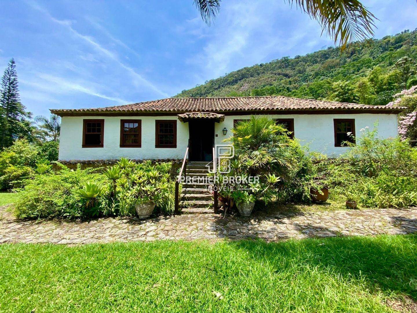 Fazenda à venda com 5 quartos, 300m² - Foto 1