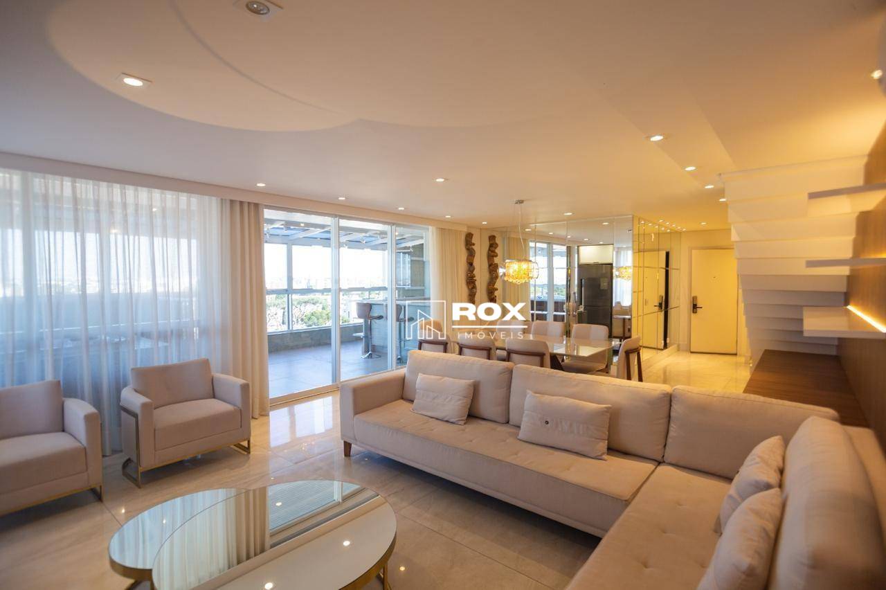 Cobertura, 3 quartos, 247 m² - Foto 1