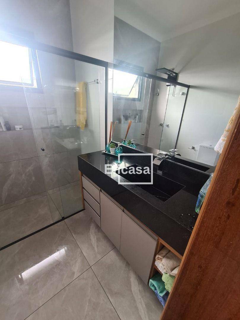 Casa de Condomínio à venda com 3 quartos, 160m² - Foto 4