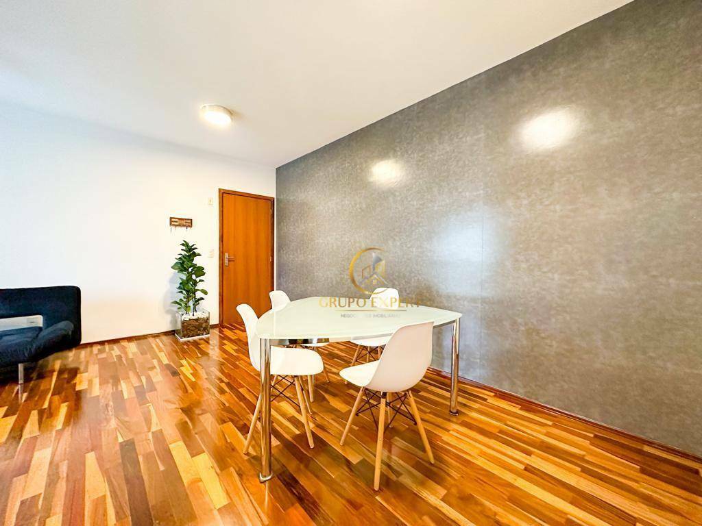 Apartamento para alugar com 2 quartos, 74m² - Foto 17