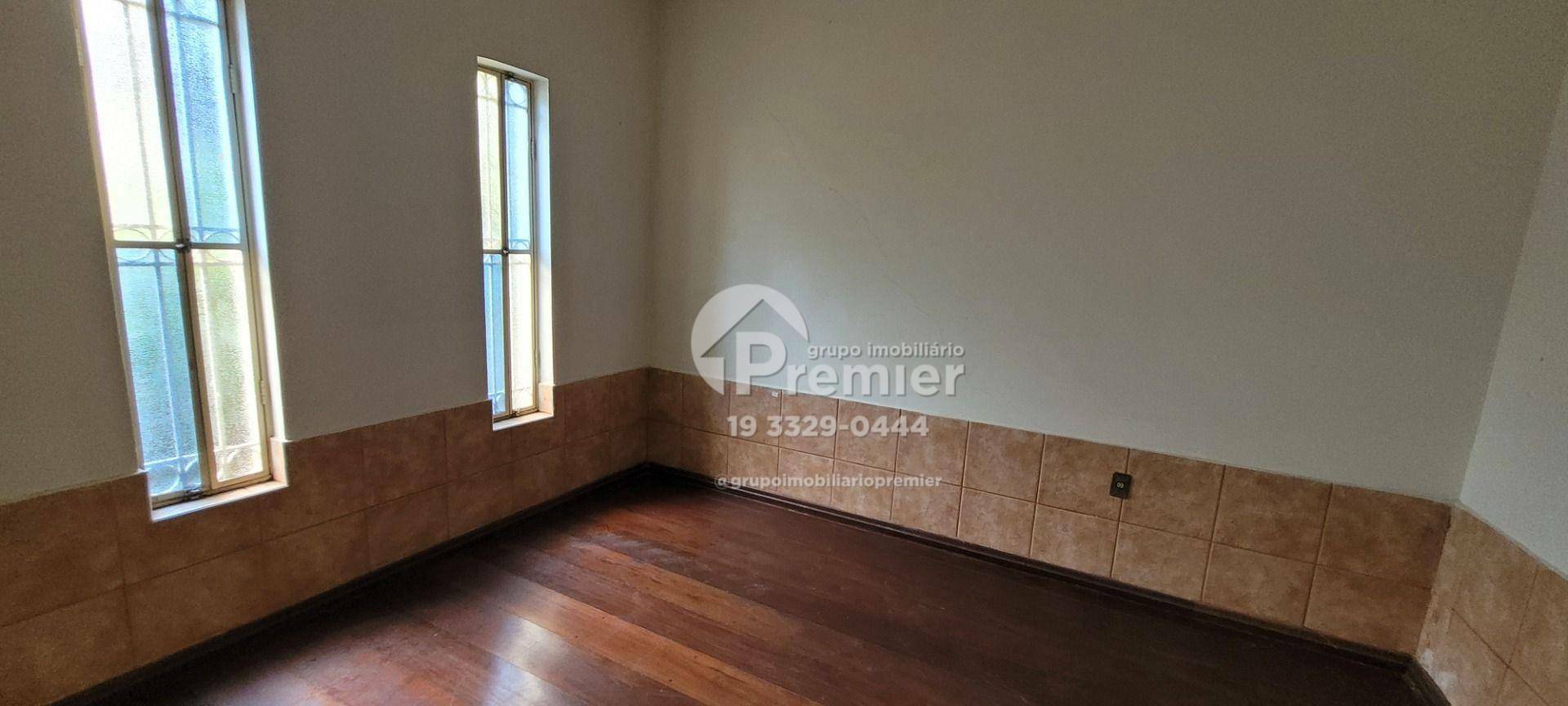 Casa à venda e aluguel com 5 quartos, 243m² - Foto 4