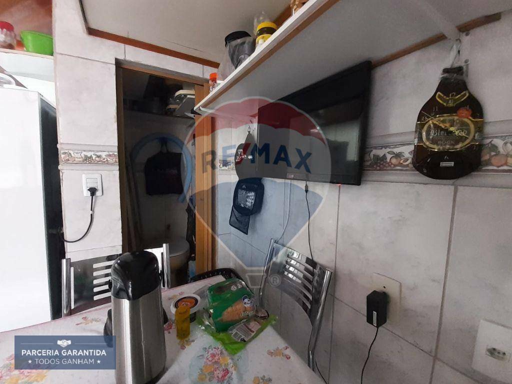 Apartamento à venda com 3 quartos, 90m² - Foto 14