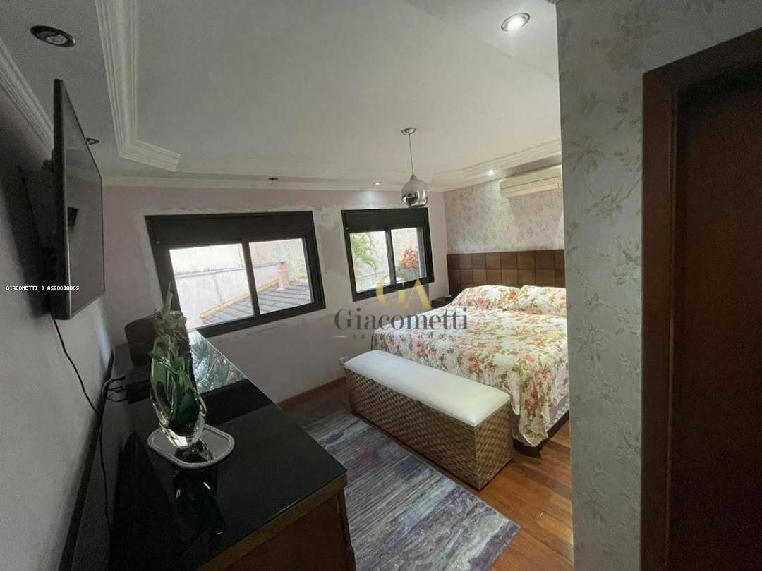 Casa de Condomínio à venda com 4 quartos, 354m² - Foto 37