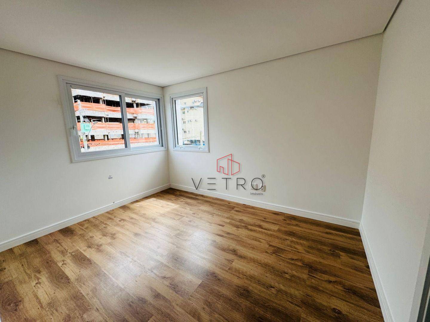 Apartamento à venda com 2 quartos, 86m² - Foto 32