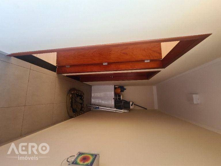 Casa de Condomínio à venda com 3 quartos, 220m² - Foto 14