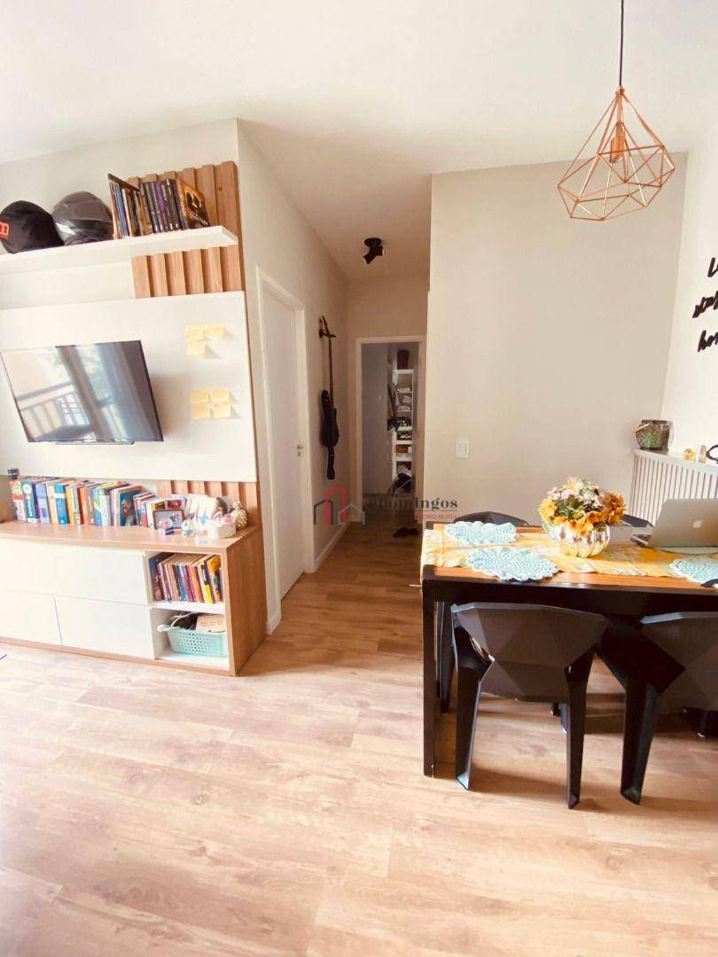 Apartamento à venda com 2 quartos, 57m² - Foto 15