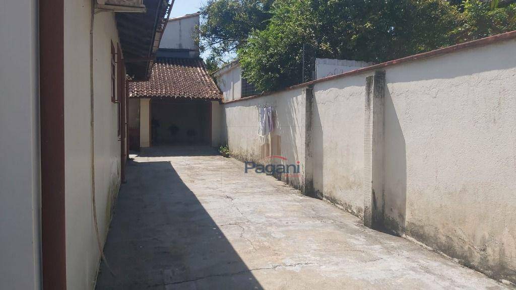 Casa à venda com 4 quartos, 160m² - Foto 9