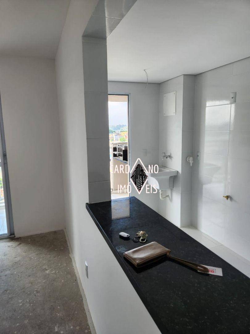 Apartamento à venda com 2 quartos, 58m² - Foto 6