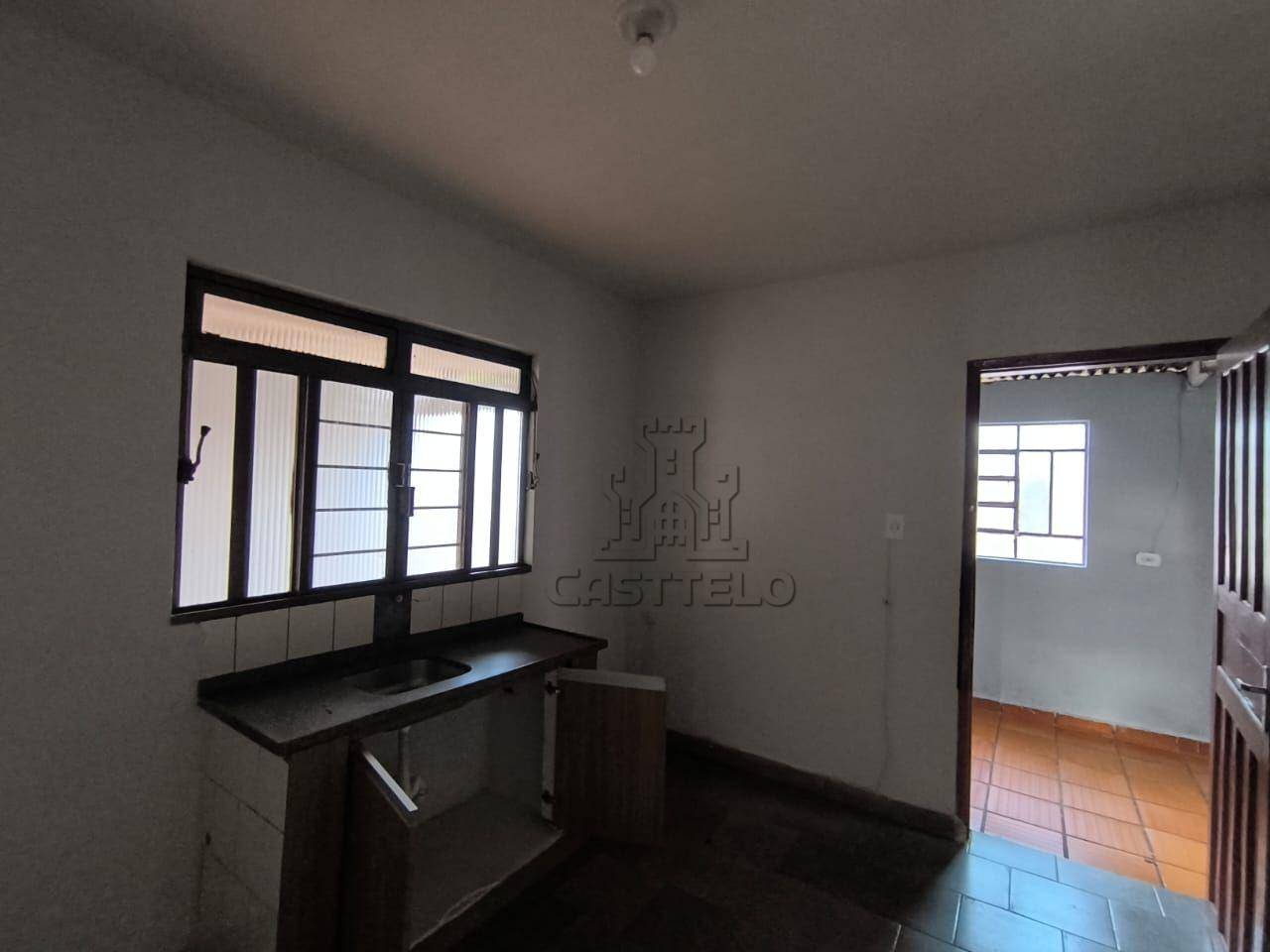Casa para alugar com 2 quartos, 70m² - Foto 16