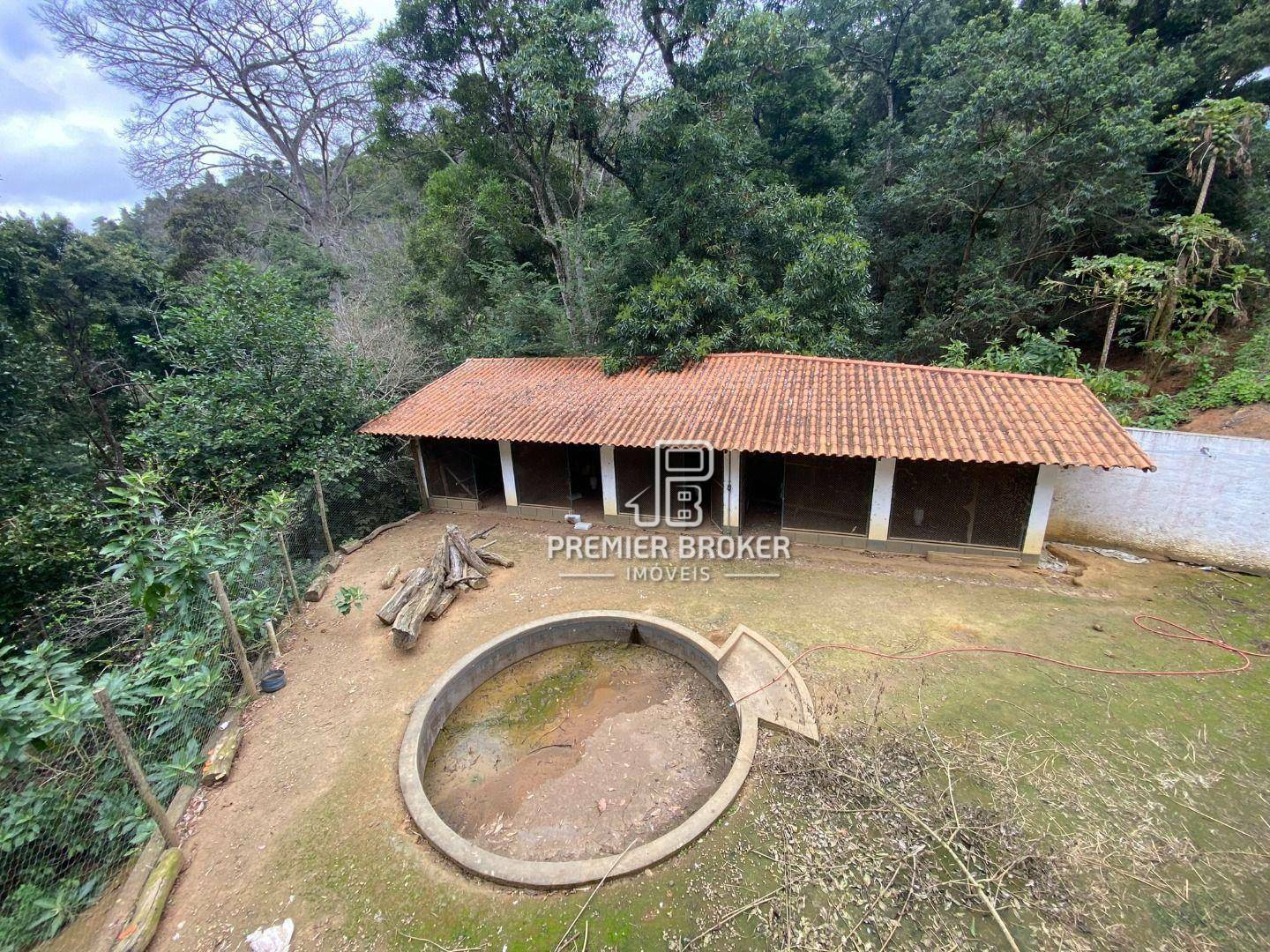 Casa de Condomínio à venda com 4 quartos, 550m² - Foto 42