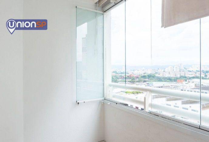 Apartamento à venda com 2 quartos, 70m² - Foto 2