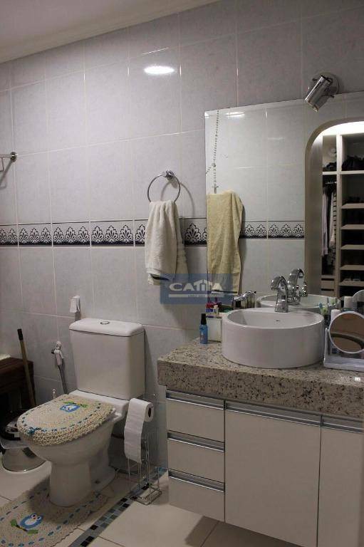 Sobrado à venda com 3 quartos, 480m² - Foto 5