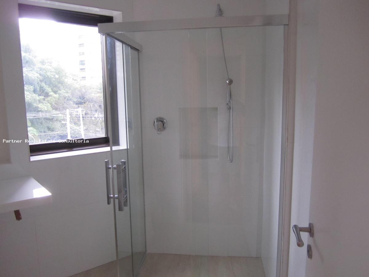 Apartamento à venda com 3 quartos, 210m² - Foto 12