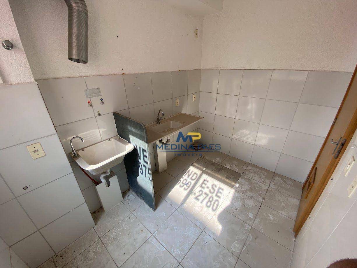 Apartamento à venda com 2 quartos, 46m² - Foto 13