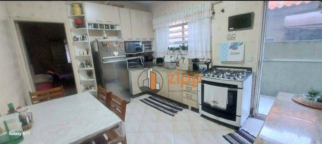 Sobrado à venda com 3 quartos, 230m² - Foto 14