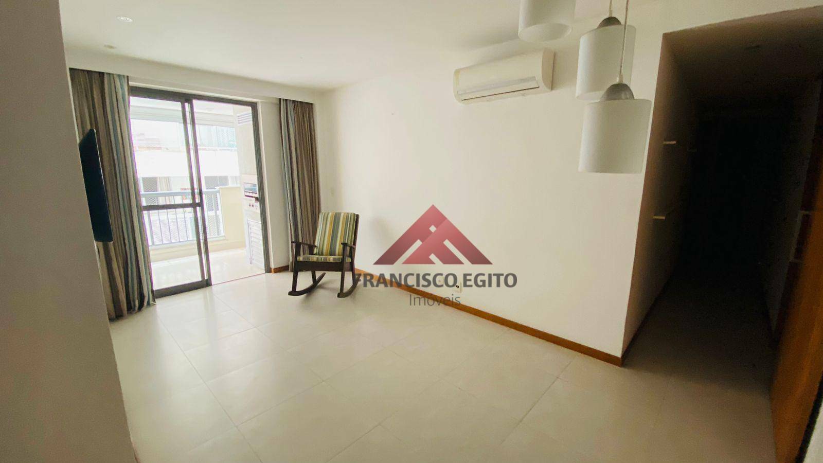 Apartamento à venda com 2 quartos, 79m² - Foto 5