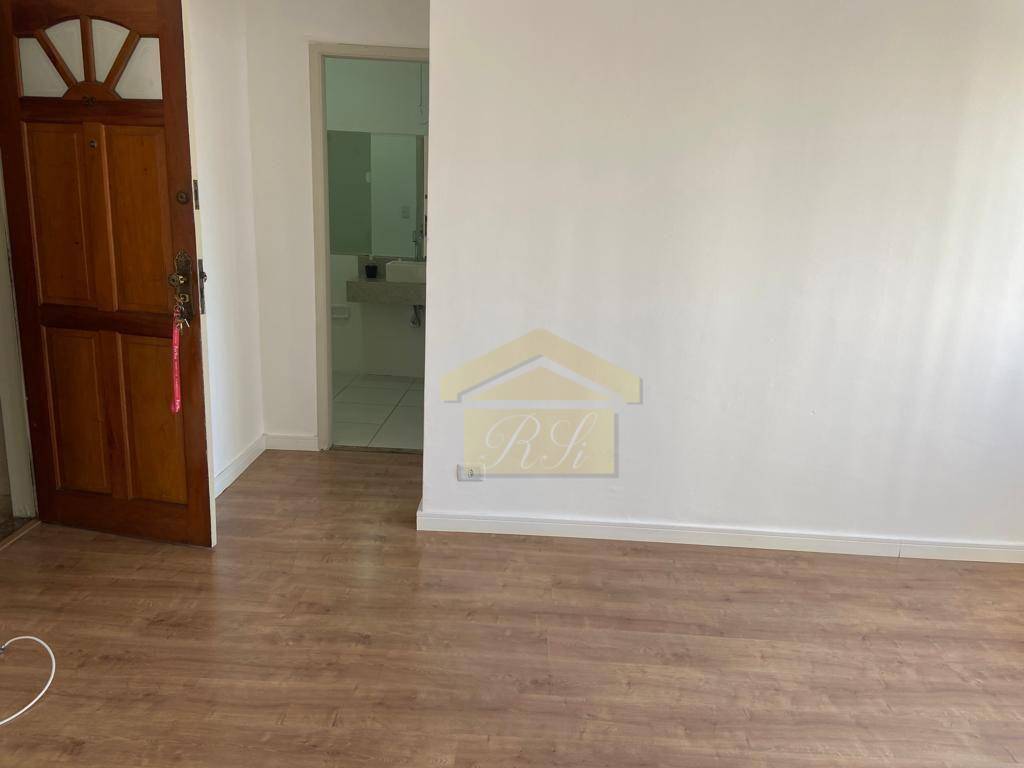 Apartamento à venda com 1 quarto, 40m² - Foto 3