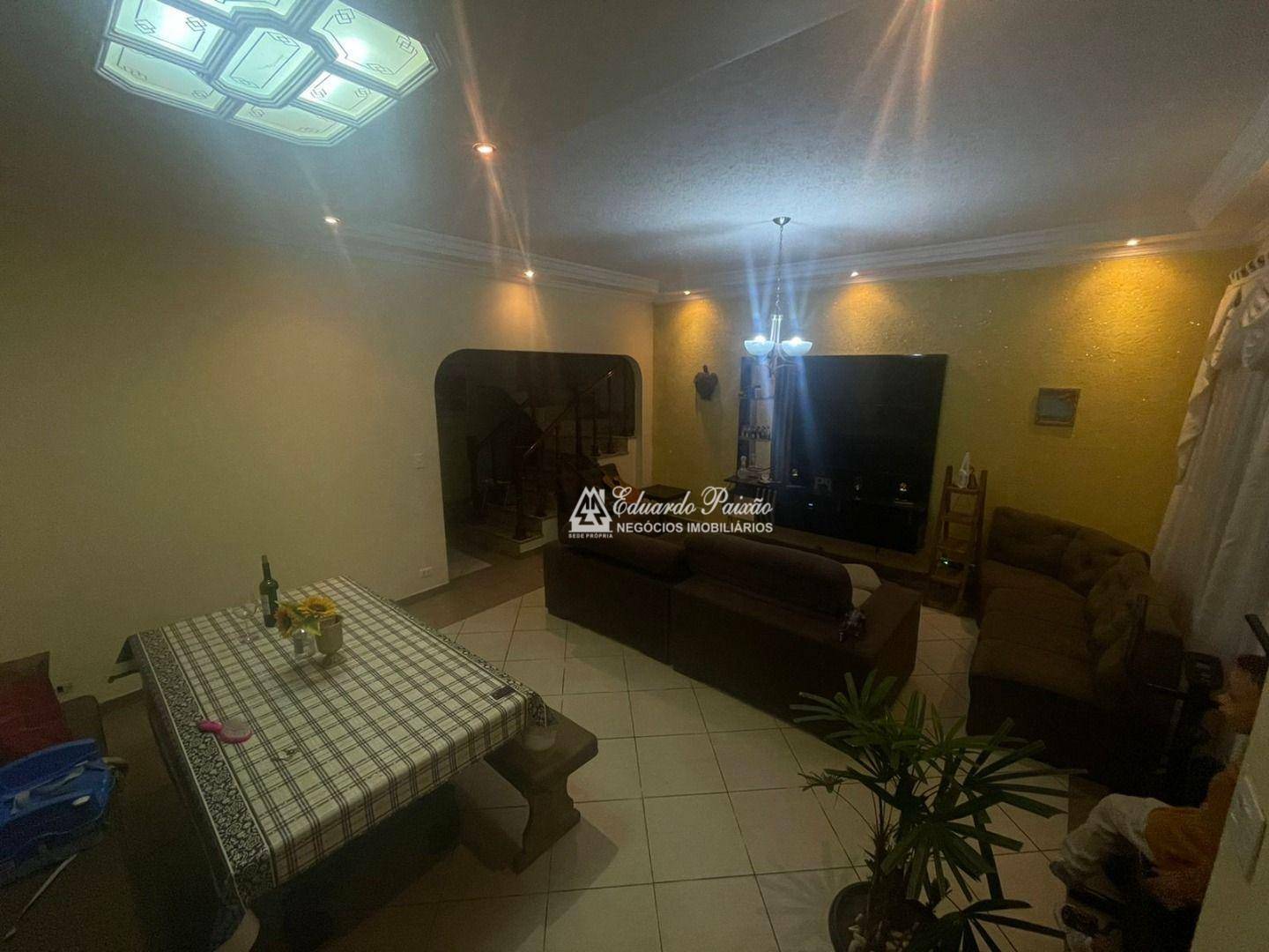 Sobrado à venda com 3 quartos, 240m² - Foto 5