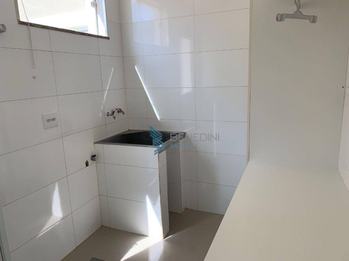 Casa de Condomínio à venda com 3 quartos, 306m² - Foto 14