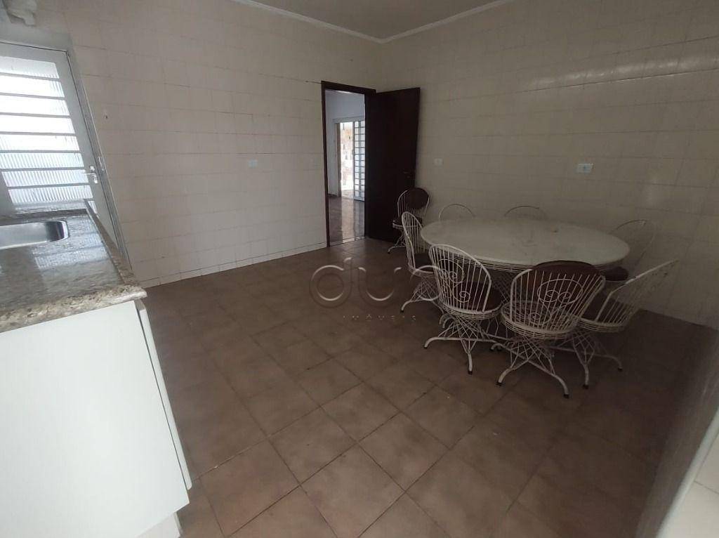 Casa, 3 quartos, 223 m² - Foto 6