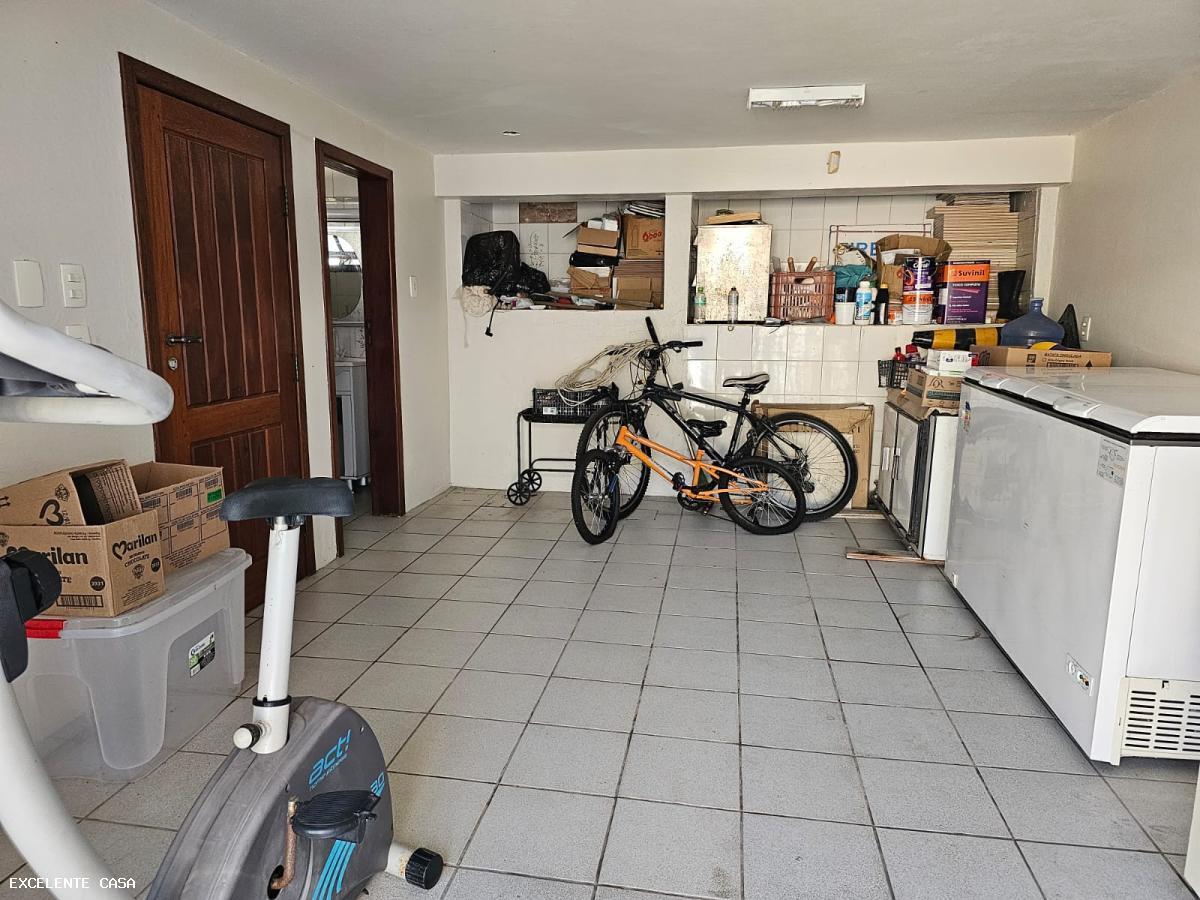 Casa à venda com 3 quartos, 250m² - Foto 22