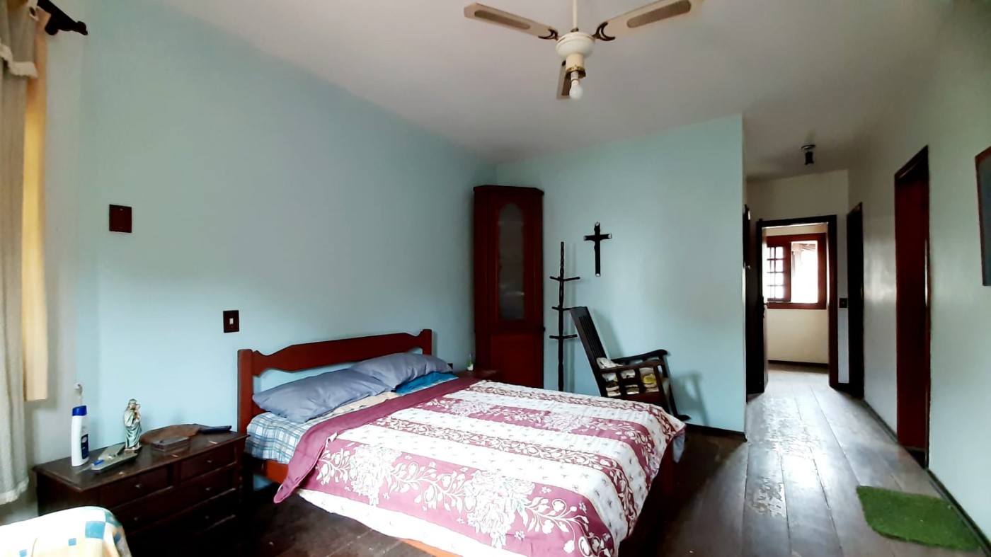 Casa à venda com 4 quartos, 480m² - Foto 8