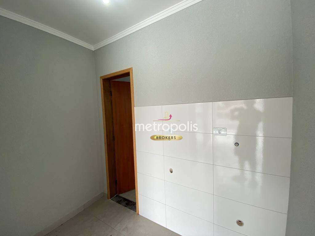 Sobrado à venda com 2 quartos, 120m² - Foto 2