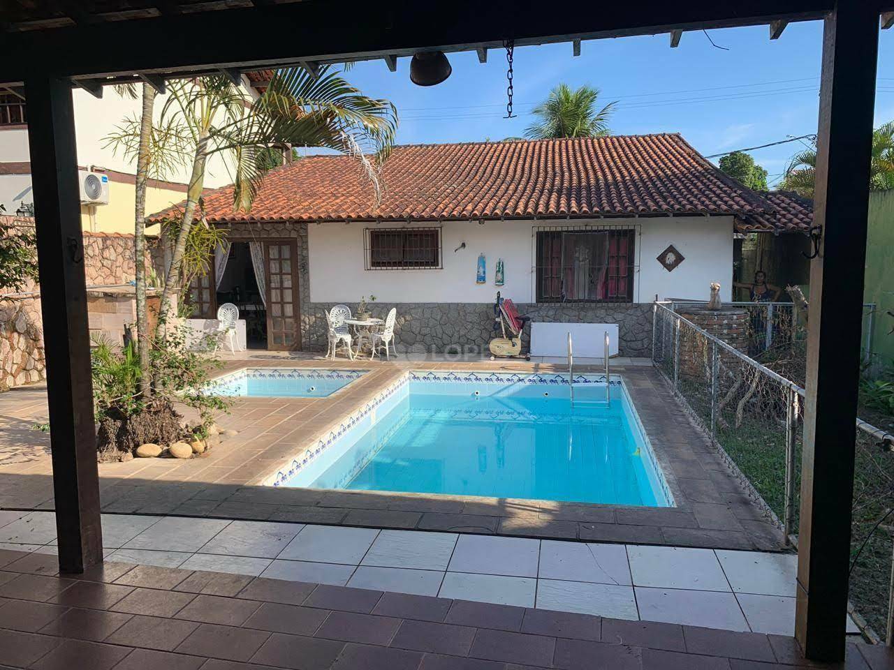 Casa, 3 quartos, 400 m² - Foto 1