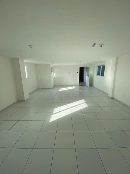 Apartamento à venda com 3 quartos, 64m² - Foto 3