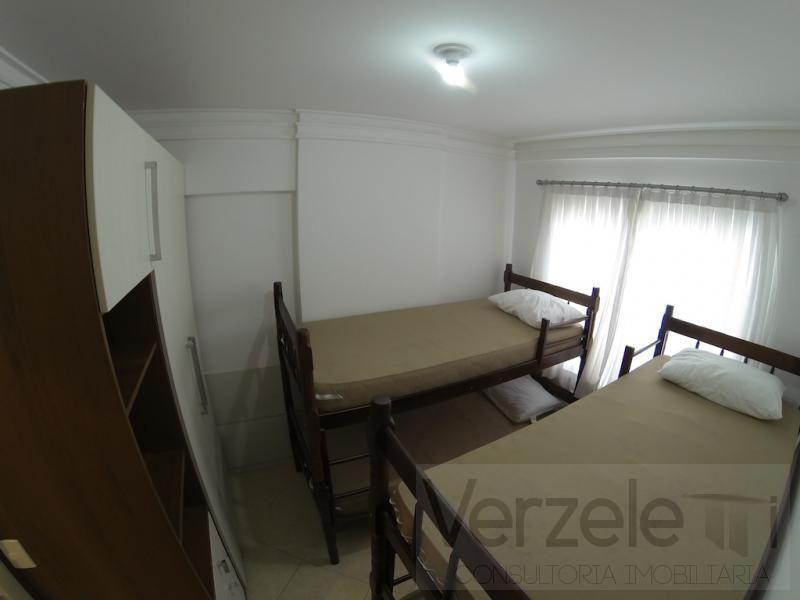 Apartamento à venda com 3 quartos, 127m² - Foto 13