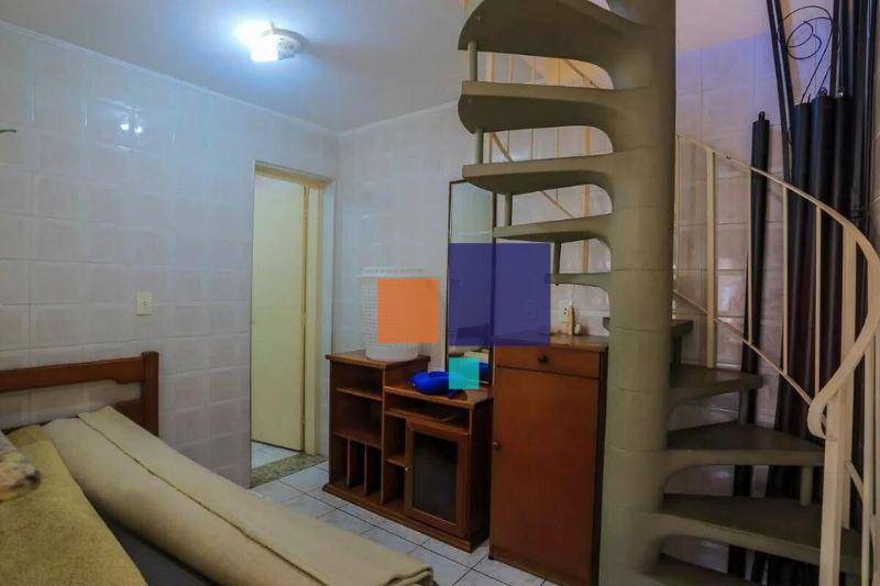 Casa à venda com 5 quartos, 300m² - Foto 57